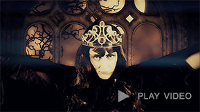 Fotogramma dal videoclip di Wonderland